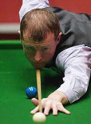 侧重于中场 侧重于中场