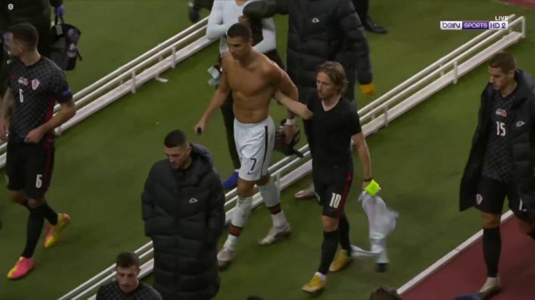 在接受采访 在接受采访