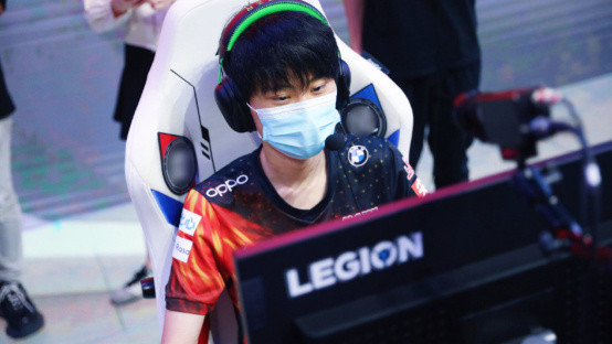 这名球员所 这名球员所