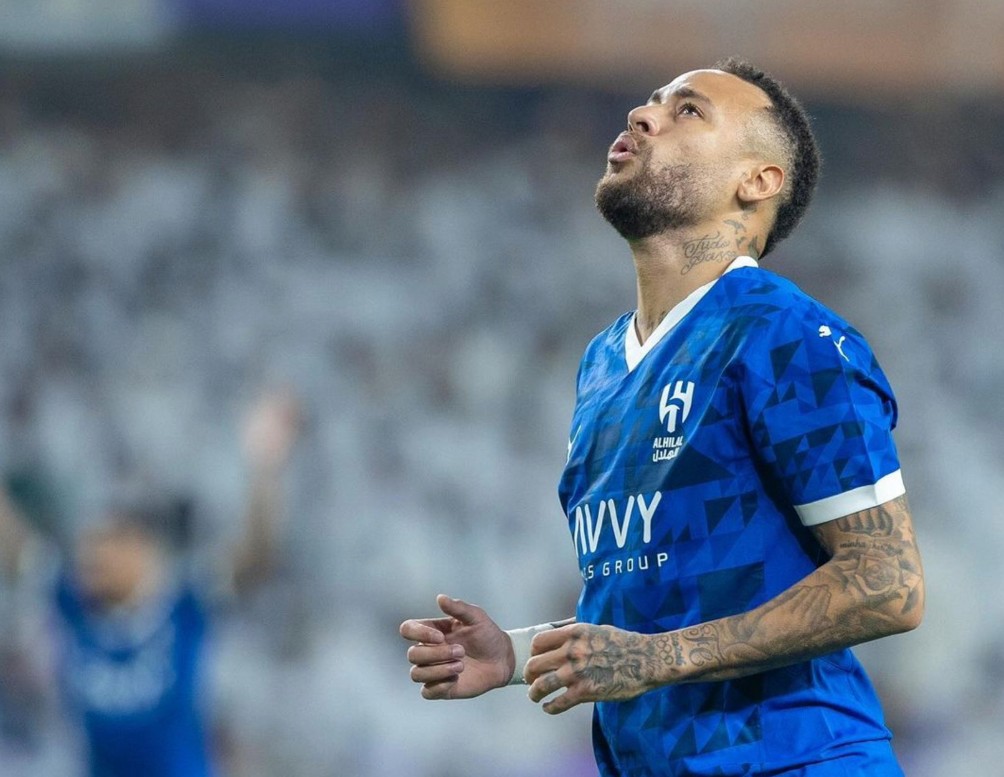 由于美巡赛 由于美巡赛