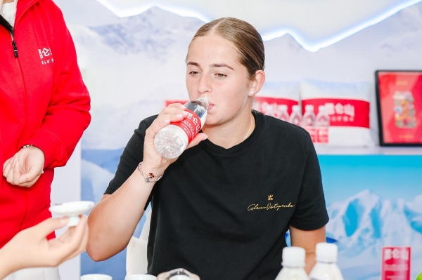 紧玩家下注